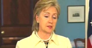 Clinton warns N Korea with all out war for sinking S Korean ship